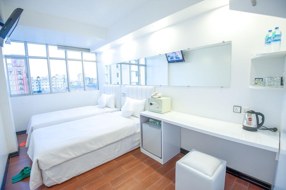 Clover City Center Hotel Янгон Экстерьер фото