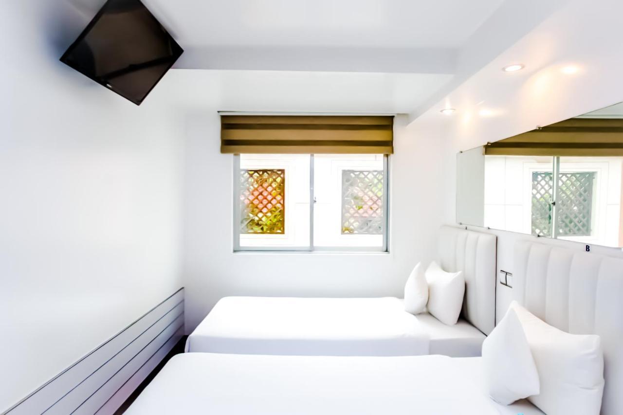 Clover City Center Hotel Янгон Экстерьер фото