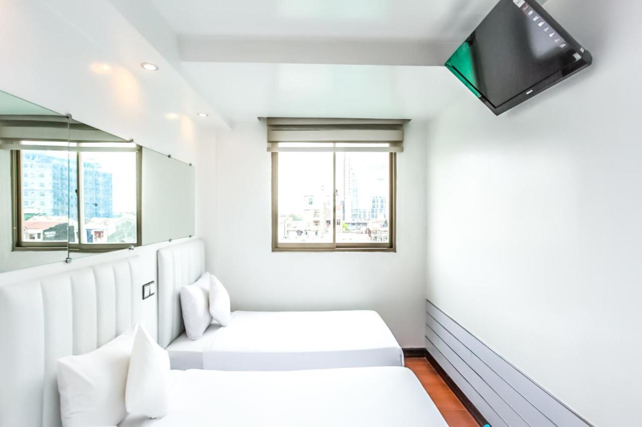 Clover City Center Hotel Янгон Экстерьер фото