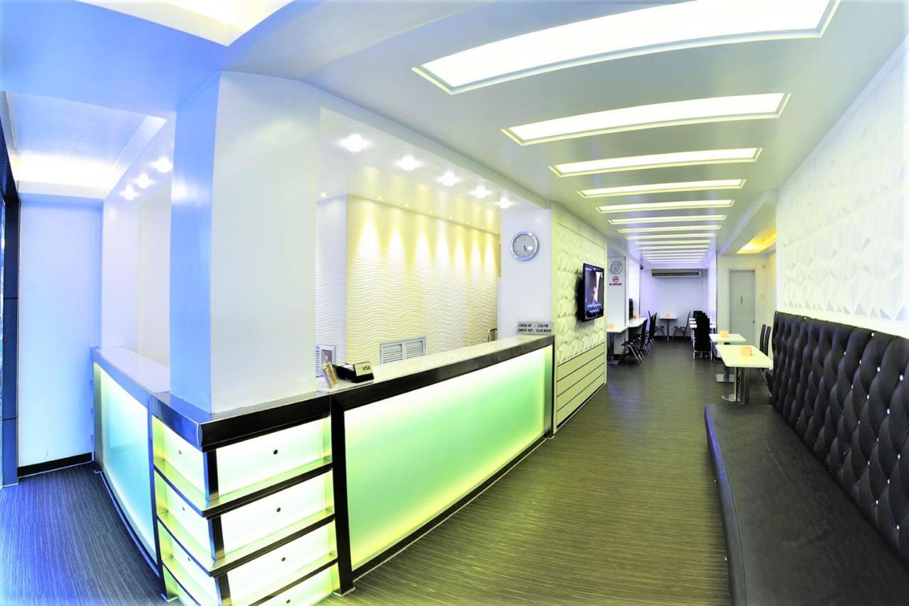 Clover City Center Hotel Янгон Экстерьер фото
